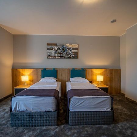 Hotel Caesar 2 Kurdzhali Luaran gambar
