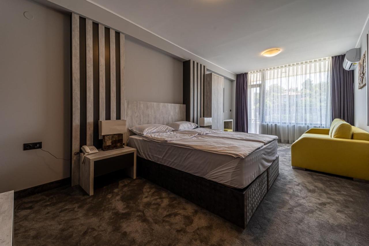 Hotel Caesar 2 Kurdzhali Luaran gambar