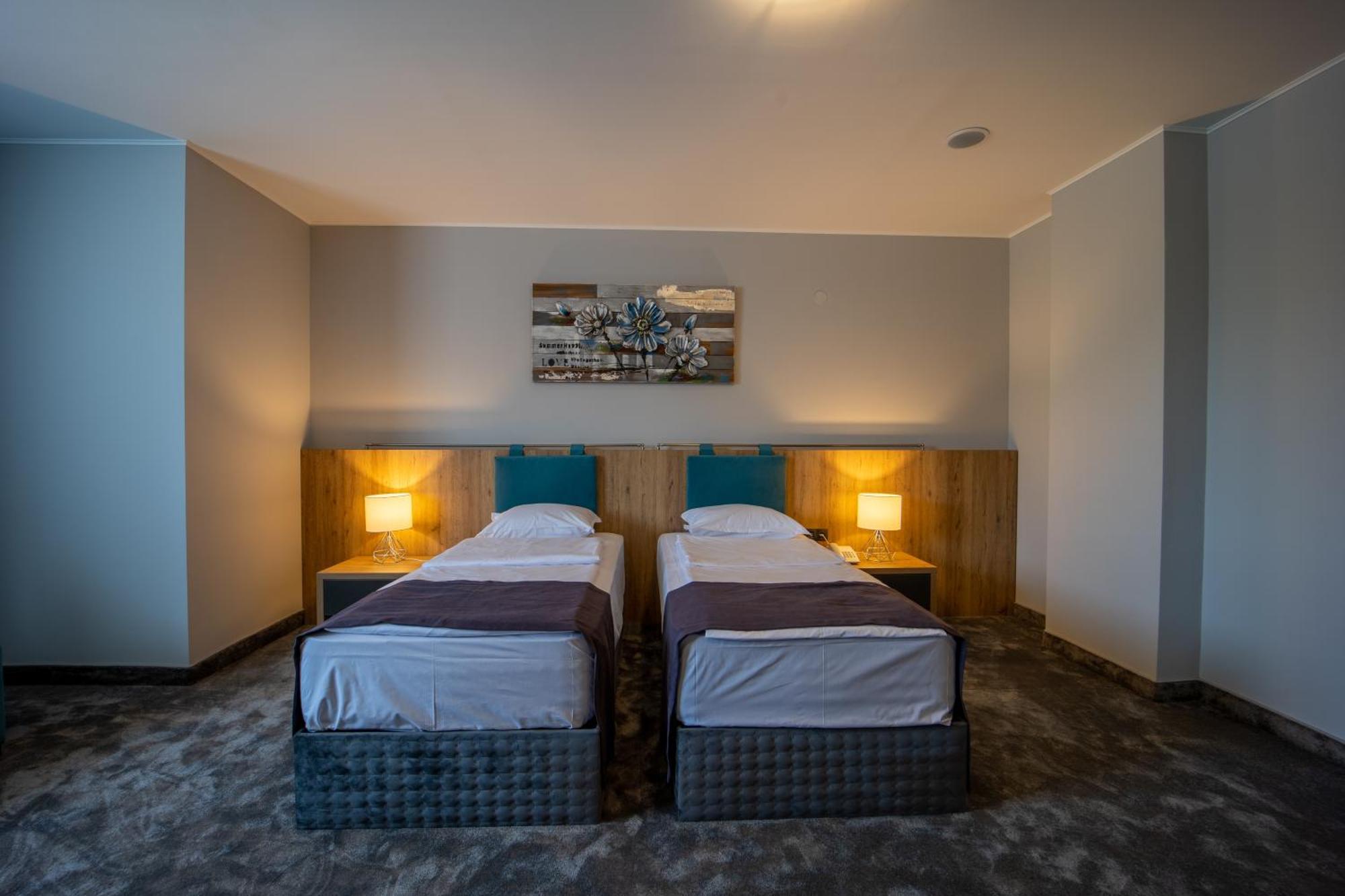 Hotel Caesar 2 Kurdzhali Luaran gambar